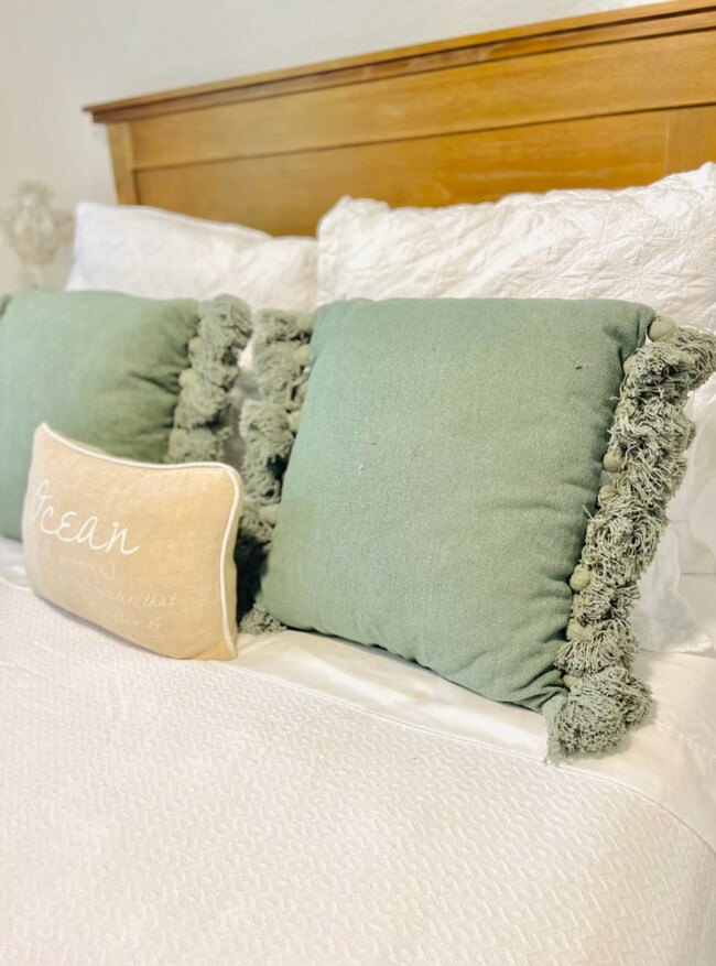 Building Photo - 1855 S Ocean Blvd