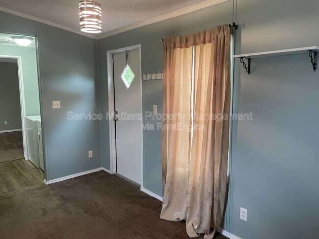 Foto del edificio - 9840 Redland Rd