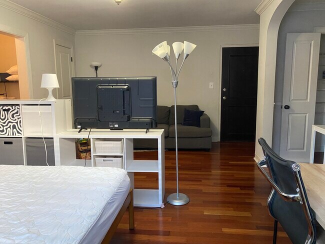 Foto del edificio - 820 B S Washington St