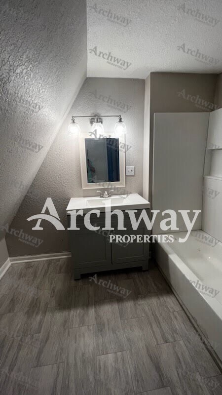 Foto del edificio - 3354 N 59 St