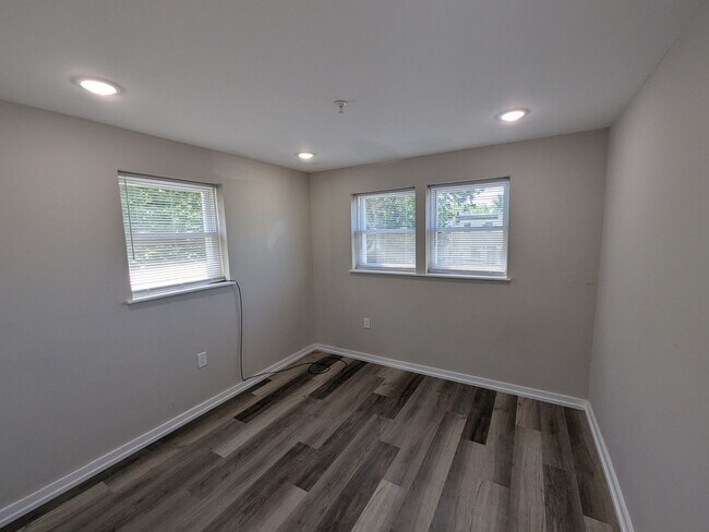 Foto del edificio - 4946 W Thompson St