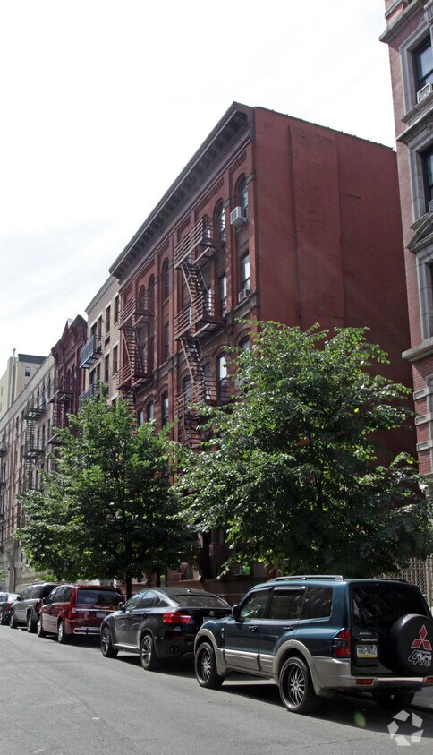 Foto principal - 306-308 W 114th St