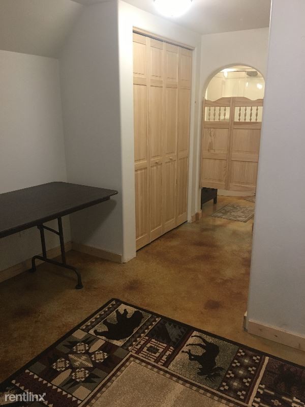 Building Photo - 77 Muir Rd