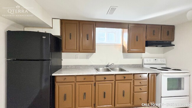 Building Photo - 746 Phillip Murray Av