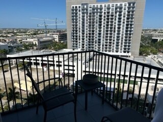 Building Photo - 5300 Paseo Blvd