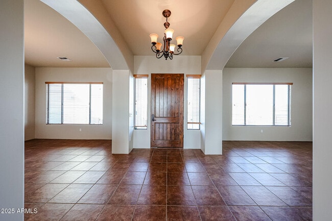 Building Photo - 15225 W Frontier Dr