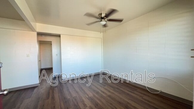 Building Photo - 1438 Liliha St
