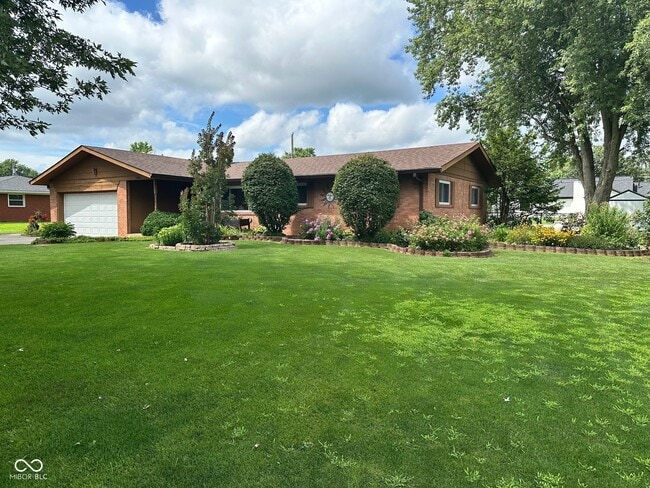 Building Photo - 5626 Hammon Dr