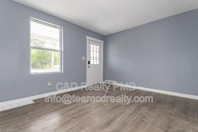 Foto del edificio - 3724 W 41st St