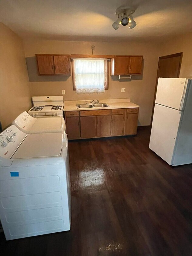 Foto principal - 1104 Anderson Ave