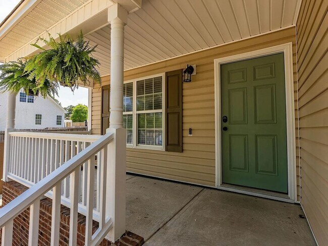 Building Photo - 198 Juno Dr