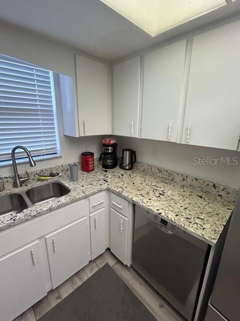 Foto del edificio - 14459 River Beach Dr