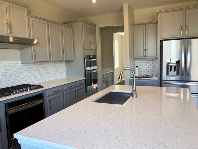 Foto del edificio - 2018 Meritage Home for Rent in Vista Highl...