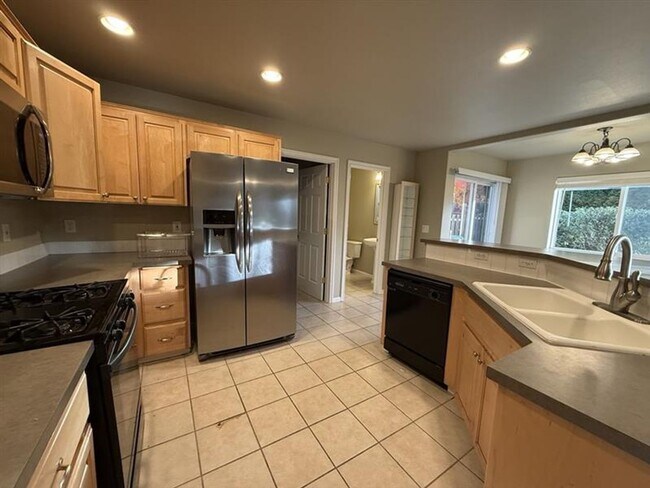 Foto del edificio - 14790 NW Yellowstone Ct