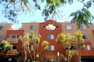 Building Photo - 11020 Hesby St
