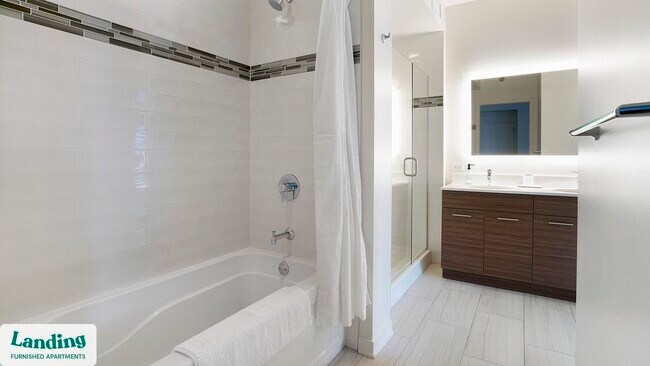 Foto del edificio - 347 W Chestnut St