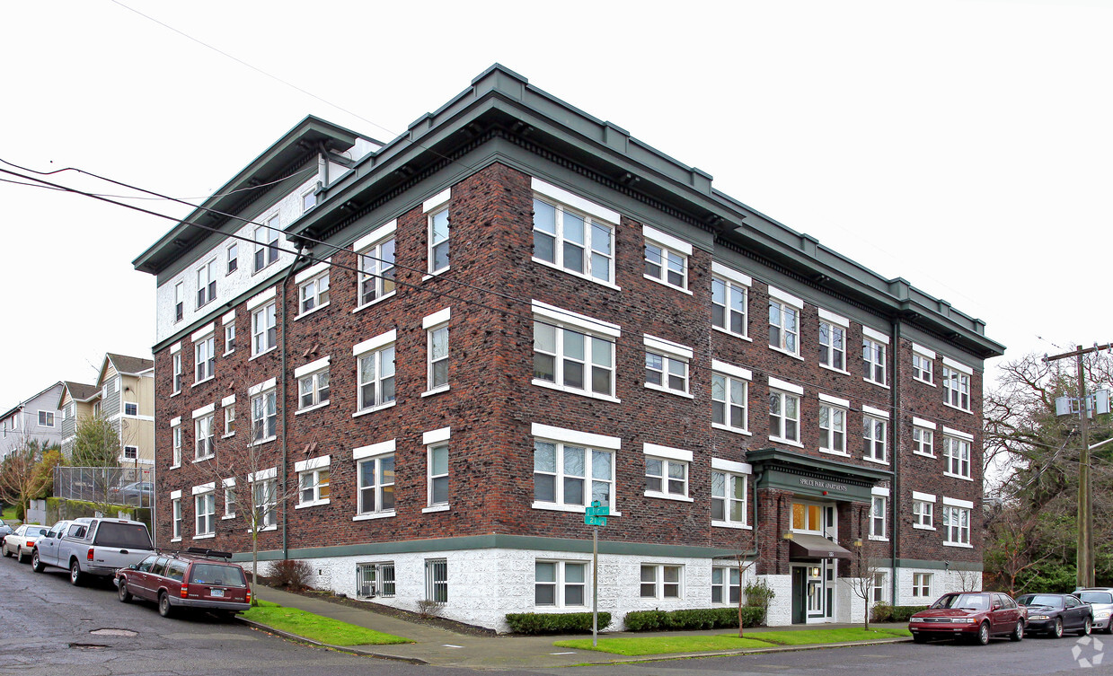 Foto principal - Spruce Park Apartments