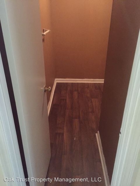 Building Photo - 5031 Chateau Ave
