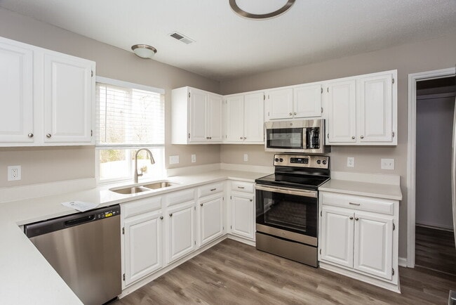 Building Photo - 9501 Vera Jones Ln