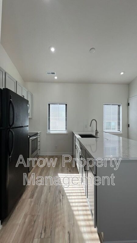 Foto del edificio - 2230 R St