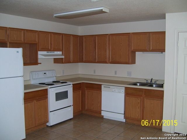 Foto del edificio - 11248 CENTER POINT RD