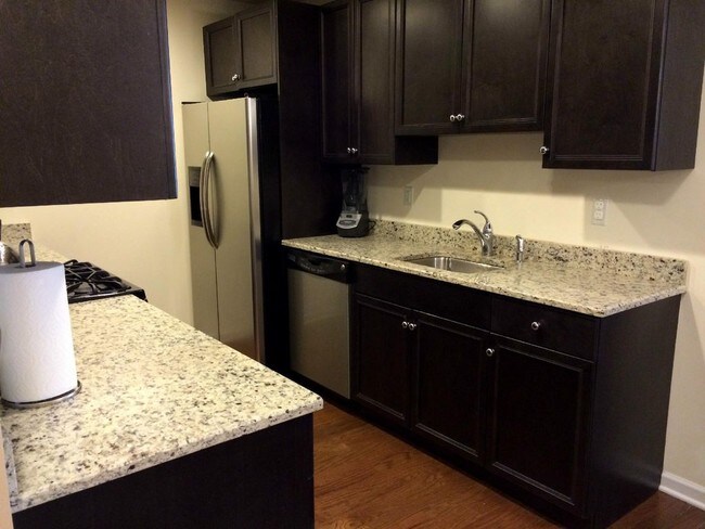 Building Photo - 308 Weatherly Pl