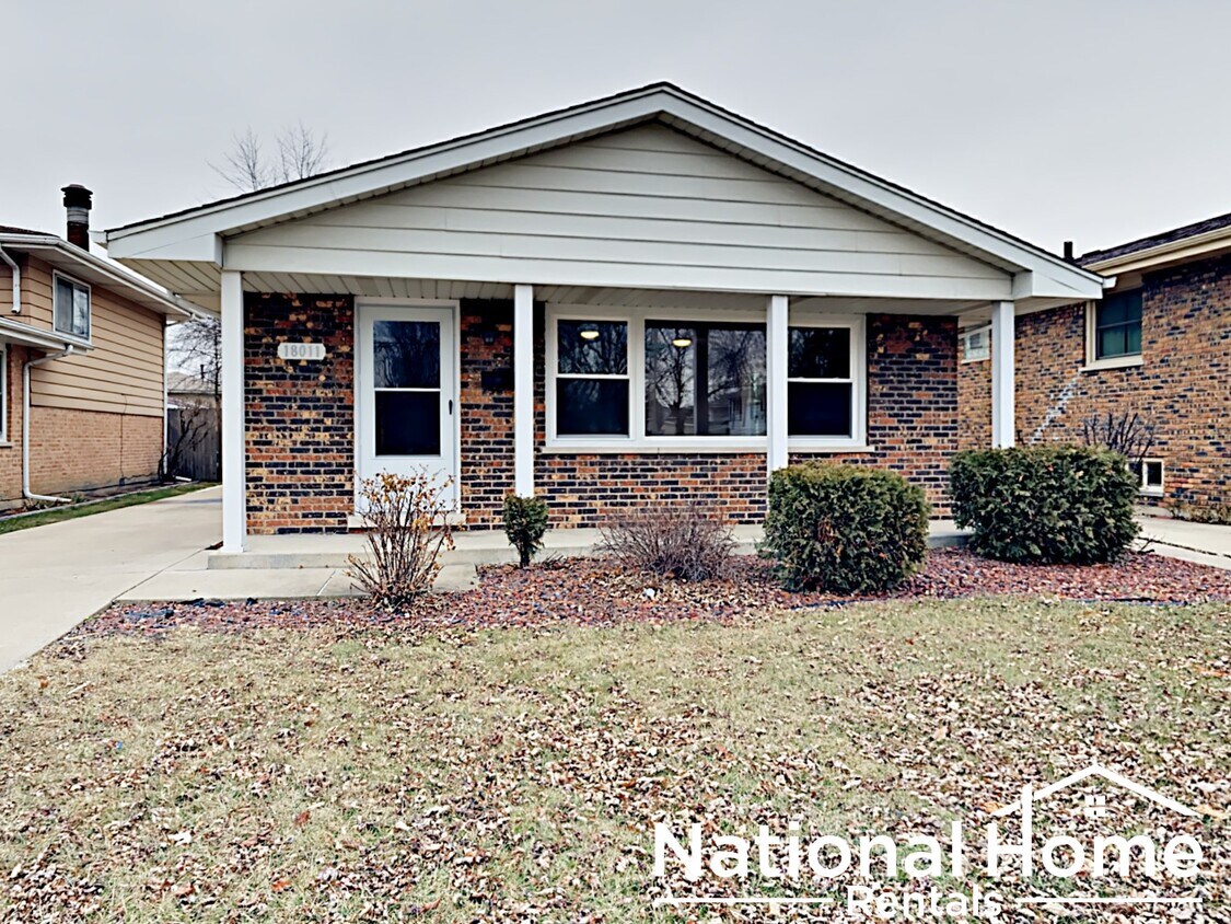 Foto principal - 18011 Greenview Terrace