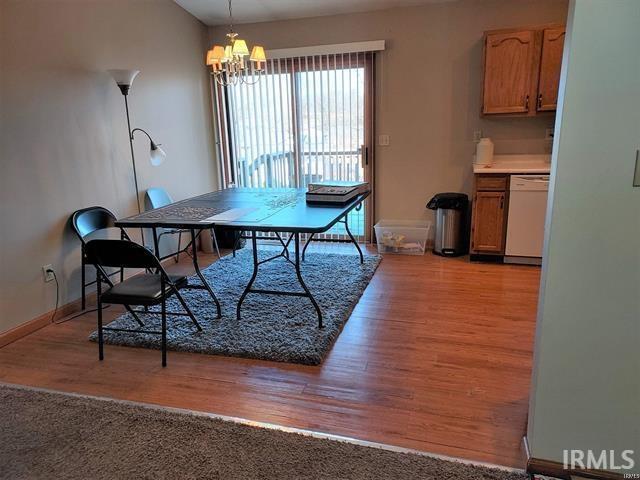 Foto del edificio - 906 W Countryside Ln