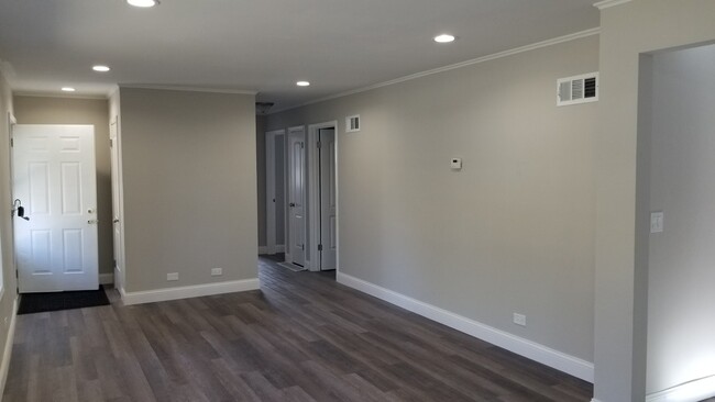 Foto del edificio - 16847 Western Ave