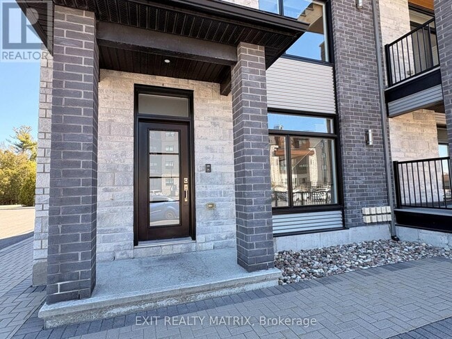 Photo du bâtiment - 17 Aquatria St