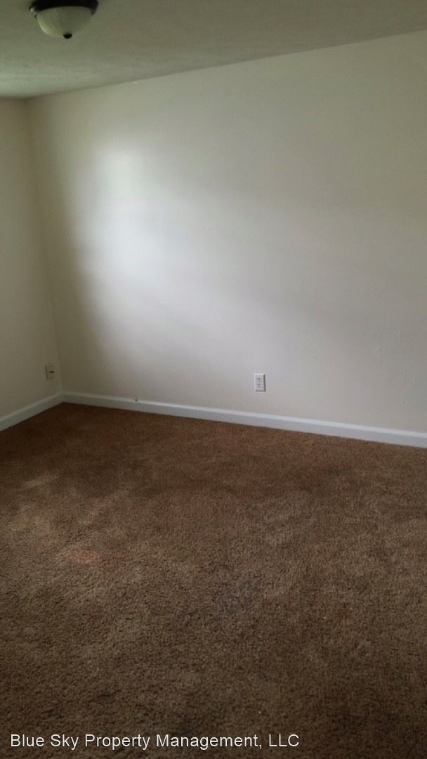 Foto del edificio - 3 br, 1 bath House - 509 W 11TH