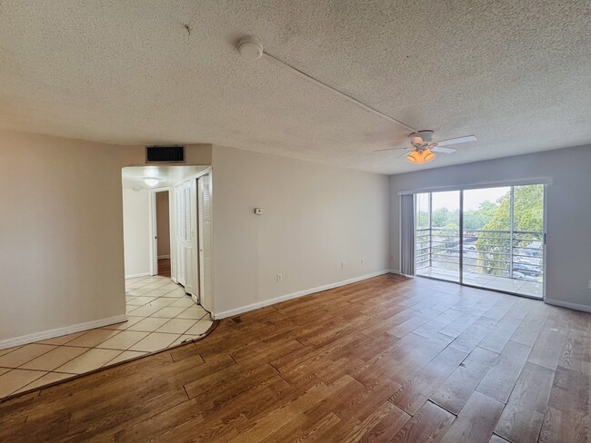 Building Photo - 2800 NW 56th Ave