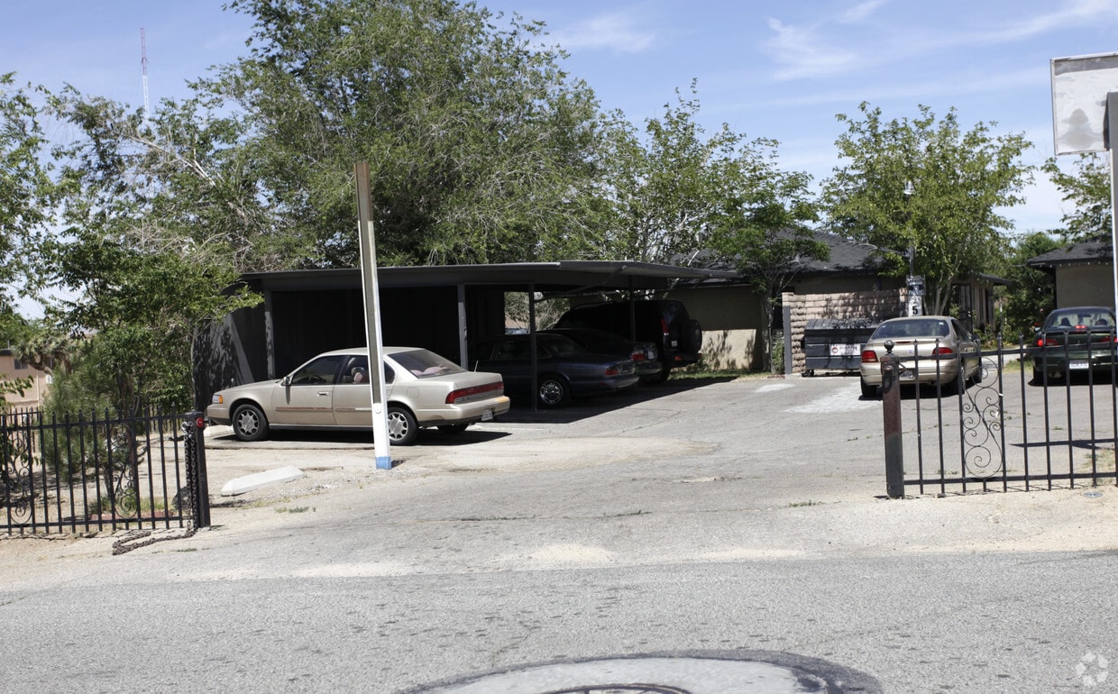 Primary Photo - 15717 Sueno Ln