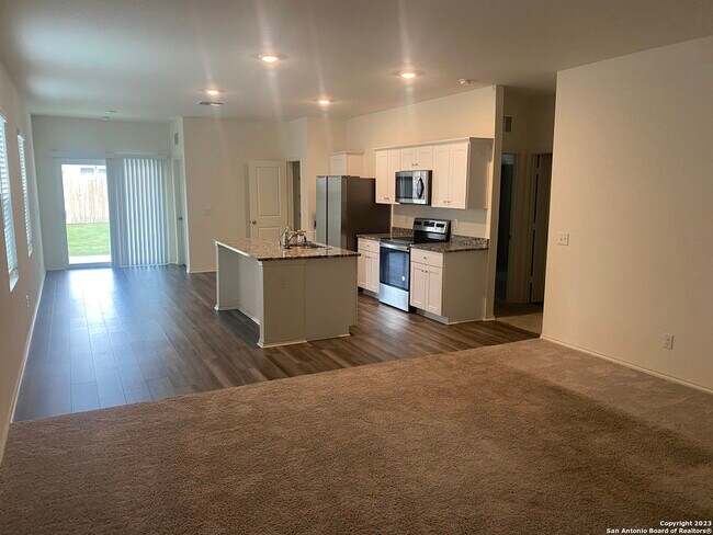 Foto del edificio - 12637 Galatea-