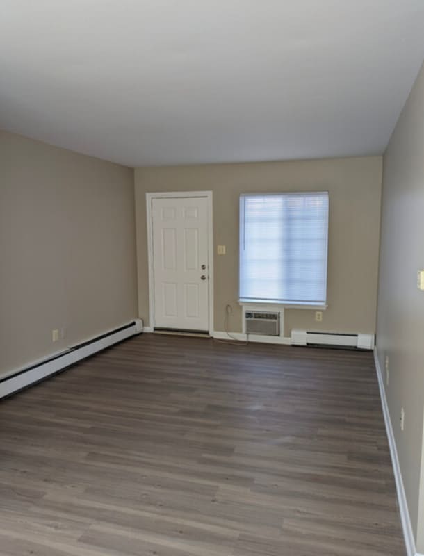 Foto del edificio - 17020 Raupp Rd