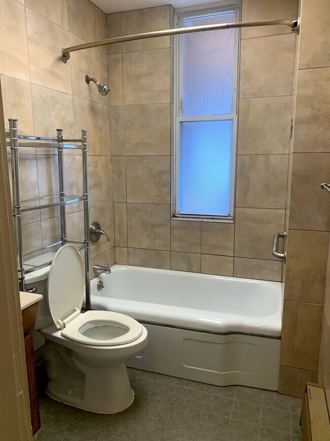 Foto del edificio - 2/1 Apartment in Highland Park - Available Now!