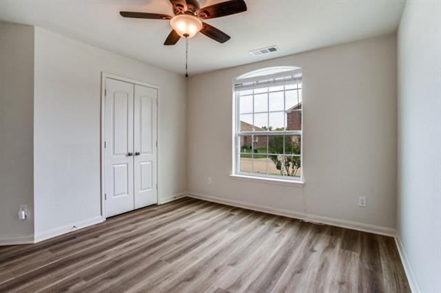 Foto del edificio - 222 Magnolia Dr