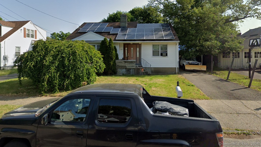 Primary Photo - 325 Pasadena Pl