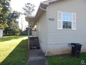 Building Photo - 28235 Shannon Dr
