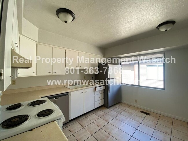 Building Photo - 4722 Xanadu Cir