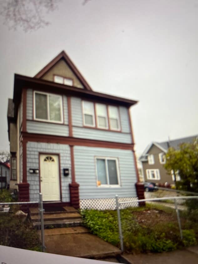 Primary Photo - 3100 15th Ave S