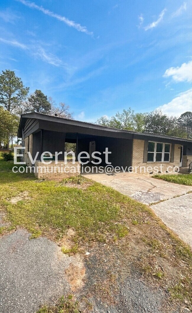 Foto del edificio - 4806 Gum Springs Rd
