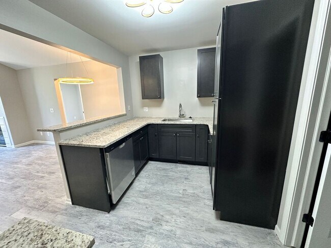 Foto del edificio - 52099 Heatherstone Ave