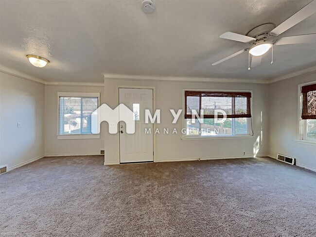 Foto del edificio - 412 SW 4th Pl