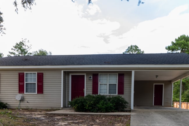 Building Photo - 507 King Dr