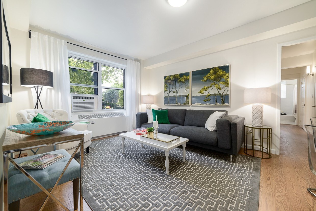 Foto principal - 2160 Madison Avenue