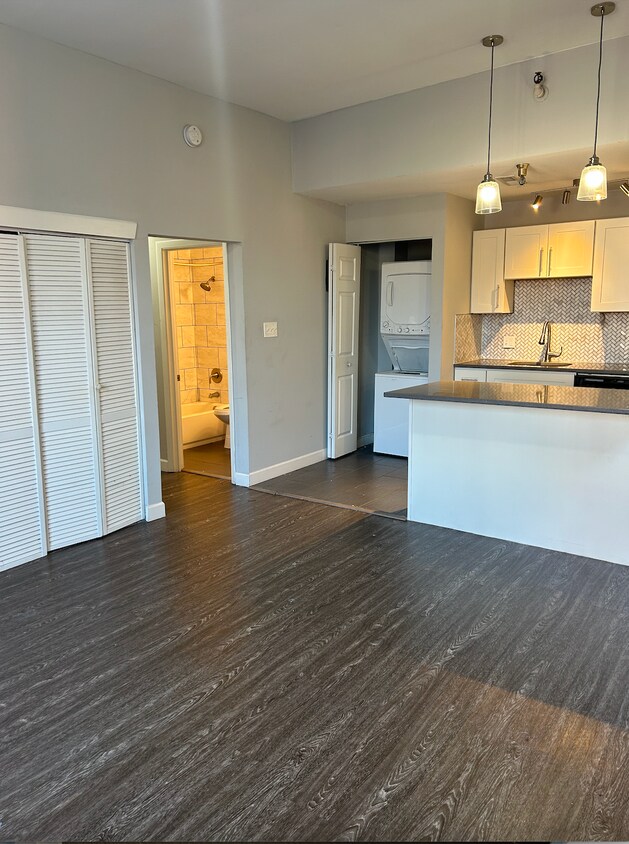 Foto principal - 407 N Taylor Ave