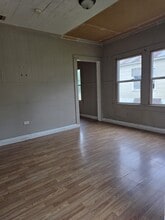 Building Photo - 510 Edwards St
