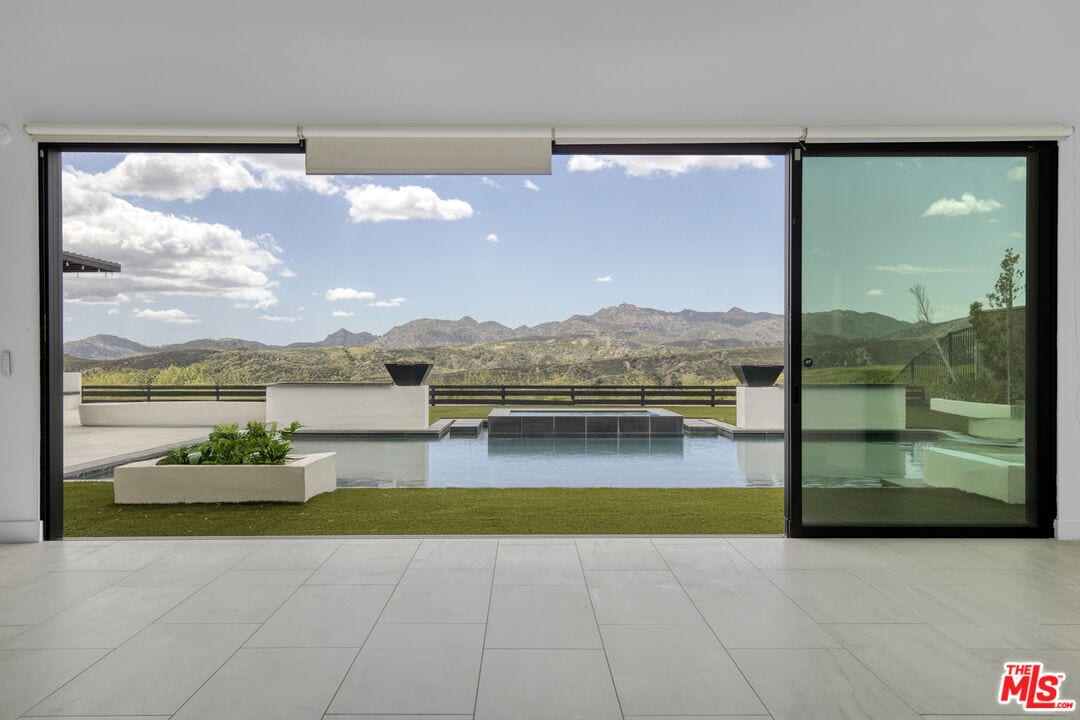 Foto principal - 12509 Saddle Ct