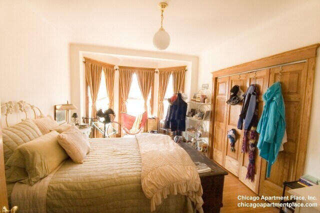 Foto del edificio - 854 W Waveland Ave